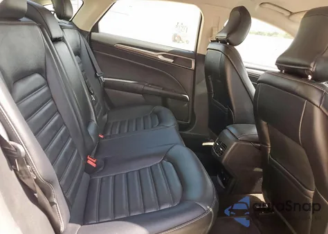 2017 Ford Fusion Se Hybrid z USA, uszkodzony, nr VIN 3FA6P0LU3HR408997